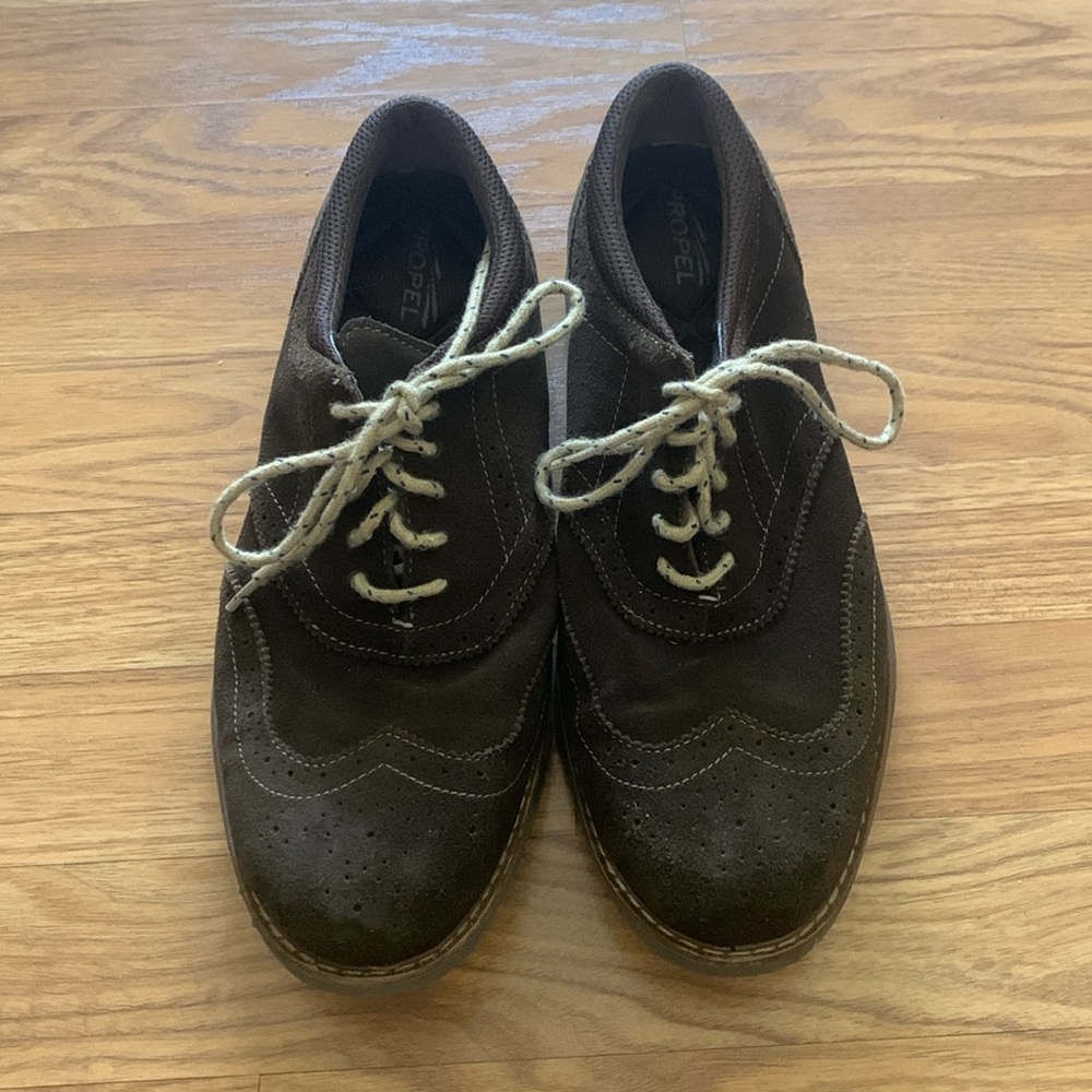 Bass propel wingtip shoe